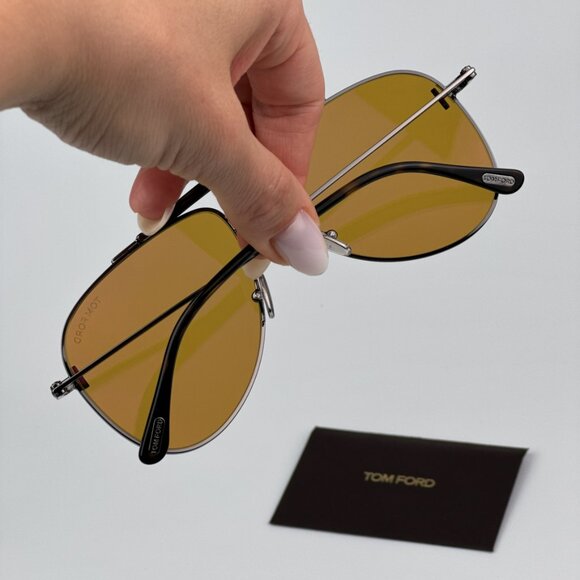 Tom Ford FT1018/S 08E BRADY BRAND NEW Sunglasses Shiny Anthracite Silver Unisex - Picture 4 of 13